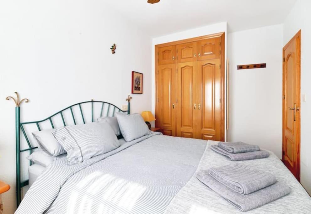Villa Magerit, Entire Home 5 Minutes Easy Walk To Sandy Beach La Mata  Bagian luar foto